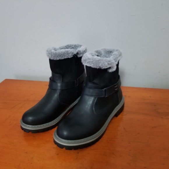 Women's Avenue Winter Boots - Picture 5 of 7